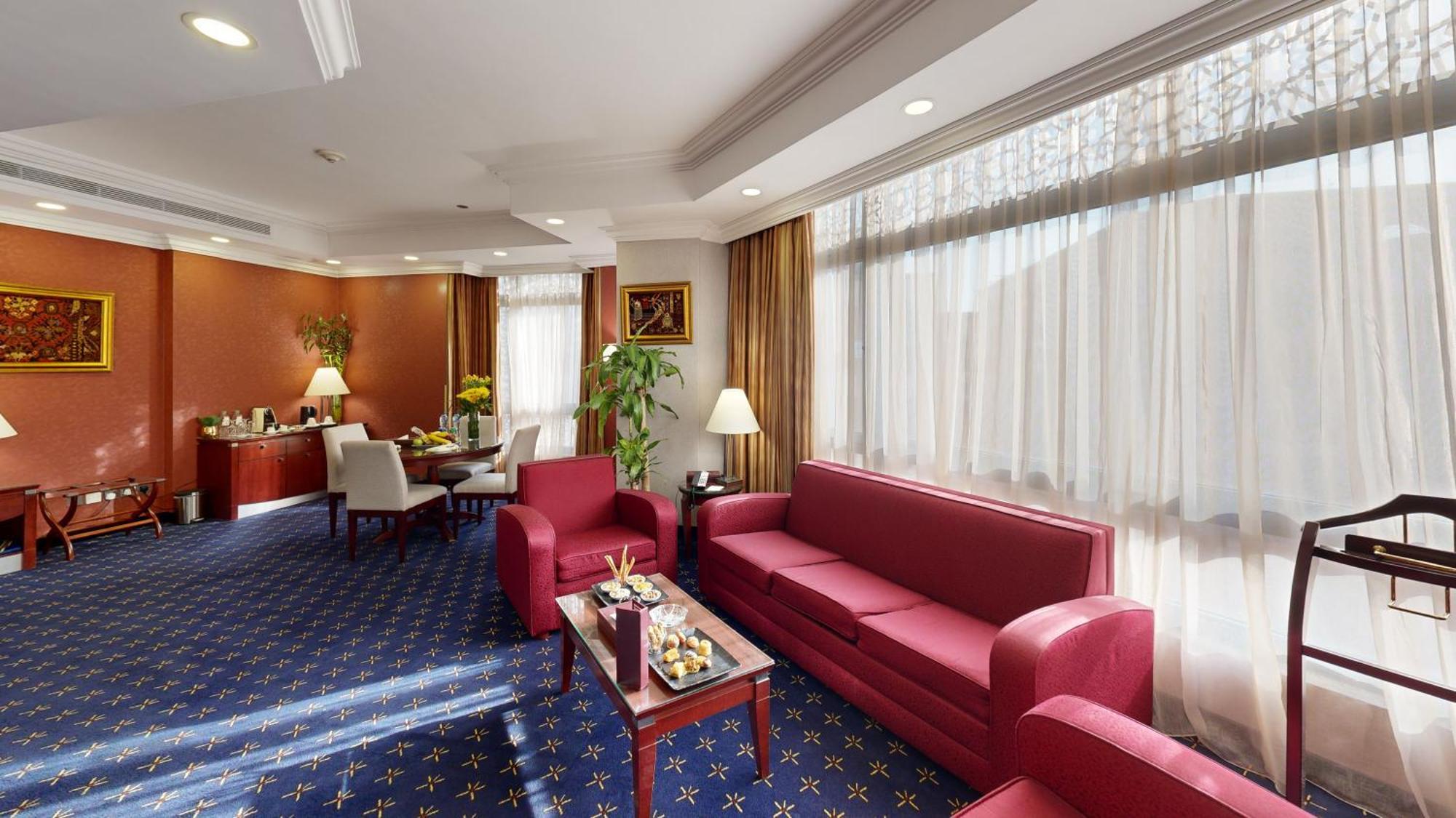 Al Muna Kareem Hotel- Ex Leader Медина Экстерьер фото