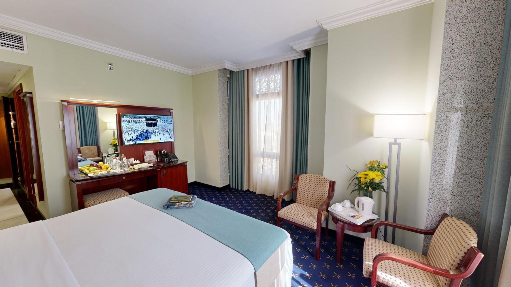 Al Muna Kareem Hotel- Ex Leader Медина Экстерьер фото
