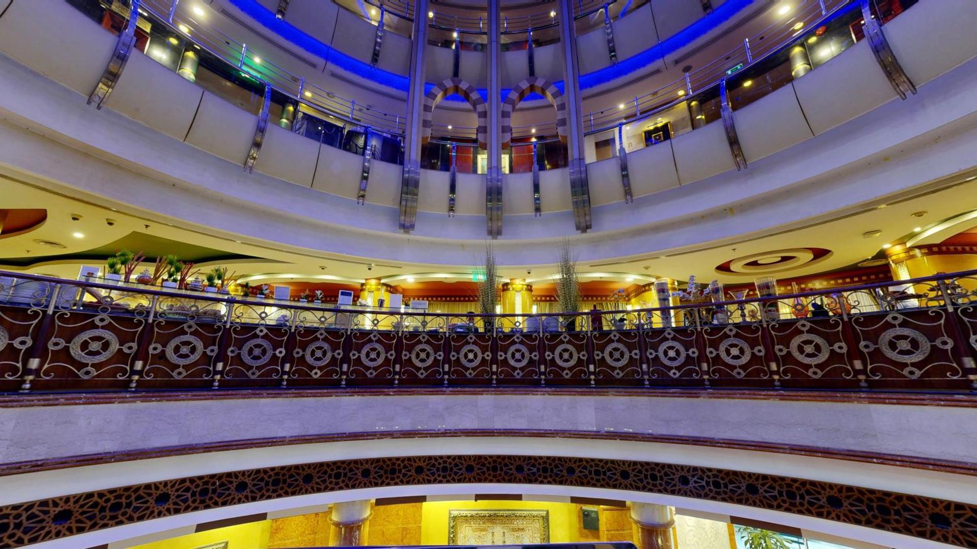 Al Muna Kareem Hotel- Ex Leader Медина Экстерьер фото